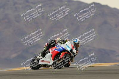 media/Jan-14-2023-SoCal Trackdays (Sat) [[497694156f]]/Turn 9 Set 2 (1130am)/